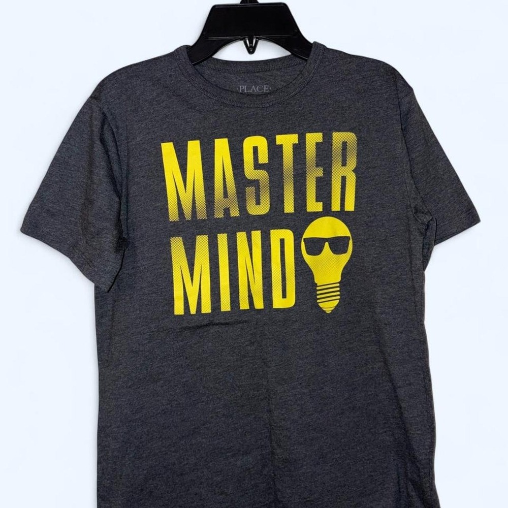 Place boys Gray & yellow Master Mind graphic tee with yellow lightbulb 10/12